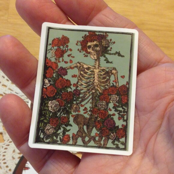 Goth cellphone stickers, skeletons and roses - Picture 5 of 6